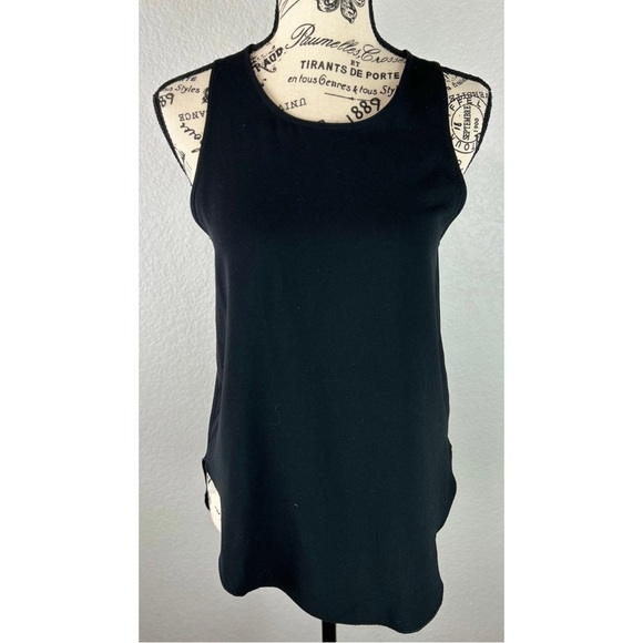 Aritzia Wilfred fabric made in Japan Black Tank Top, size XS - Picture 1 of 6